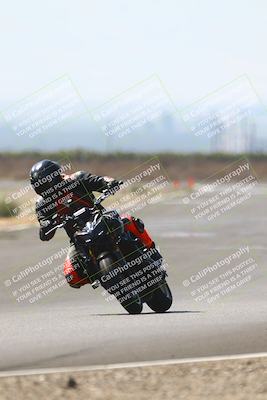 media/Sep-20-2025-TrackDaz (Sat) [[27f0cde673]]/B Group/220pm (Turn 9)/